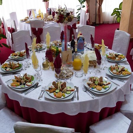 Hotel Casa Traiana à Alba Iulia Extérieur photo